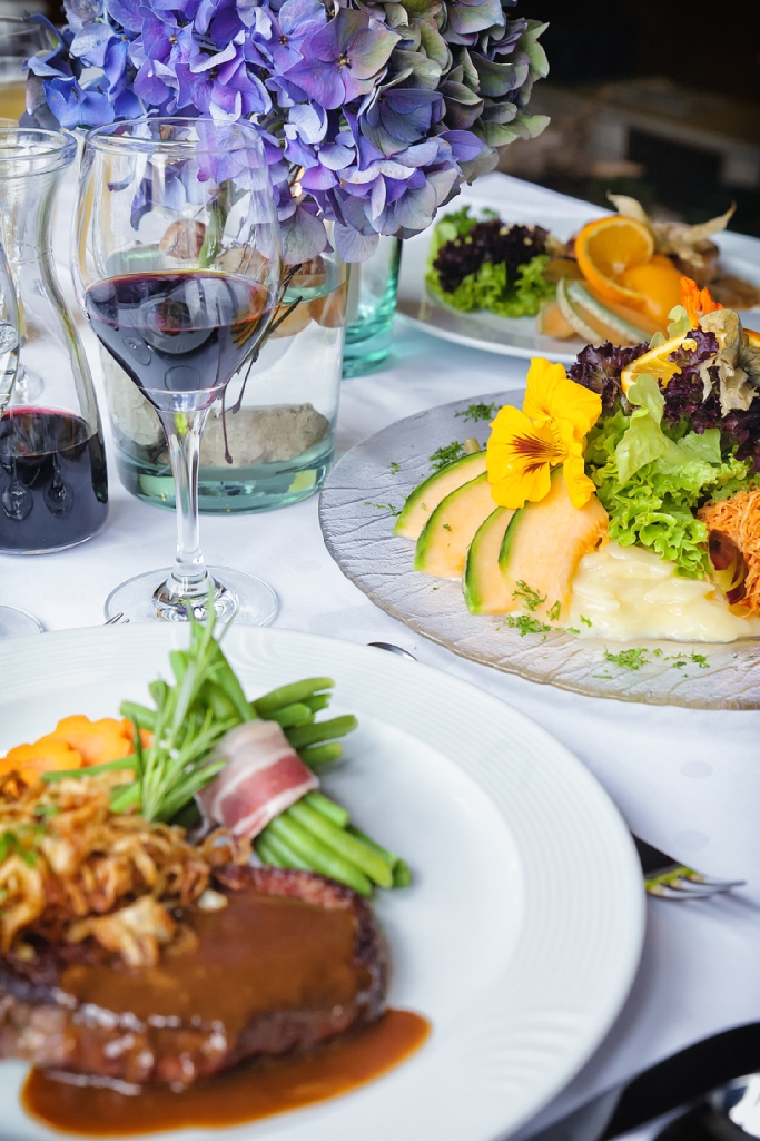 Gasthof Metzgerei Zum Roten Haus In Andelfingen Essen Trinken