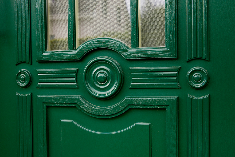 In Kröslin sind wir bekannt für unsere einwandfreie Anfertigung Ihrer Fenster und Türen.