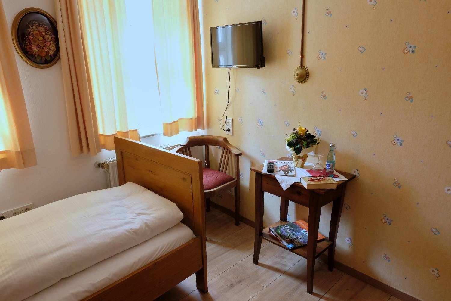 Romantica Hotel Blauer Hecht Guest House Single Room