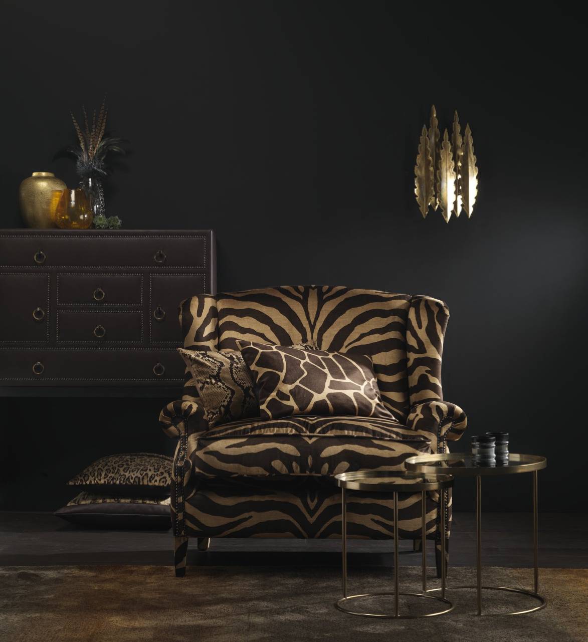 Sie wollen Ihre Möbel mit neuen ausgefallenen Stoffen von Carlucci beziehen? Kommen Sie zu Anke Friedrichs in Berlin, wir beraten Sie gerne