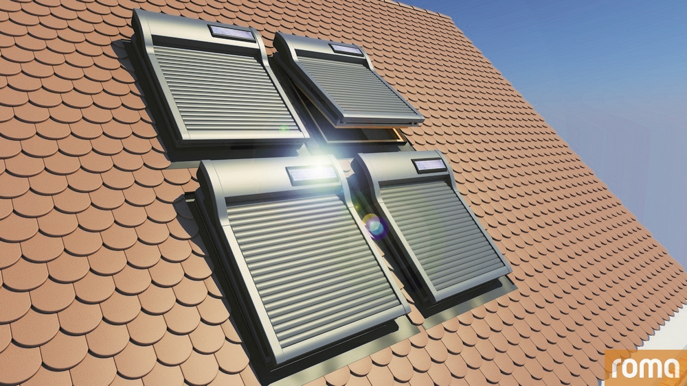 Dachfensterrollladen mit Solarantrieb
