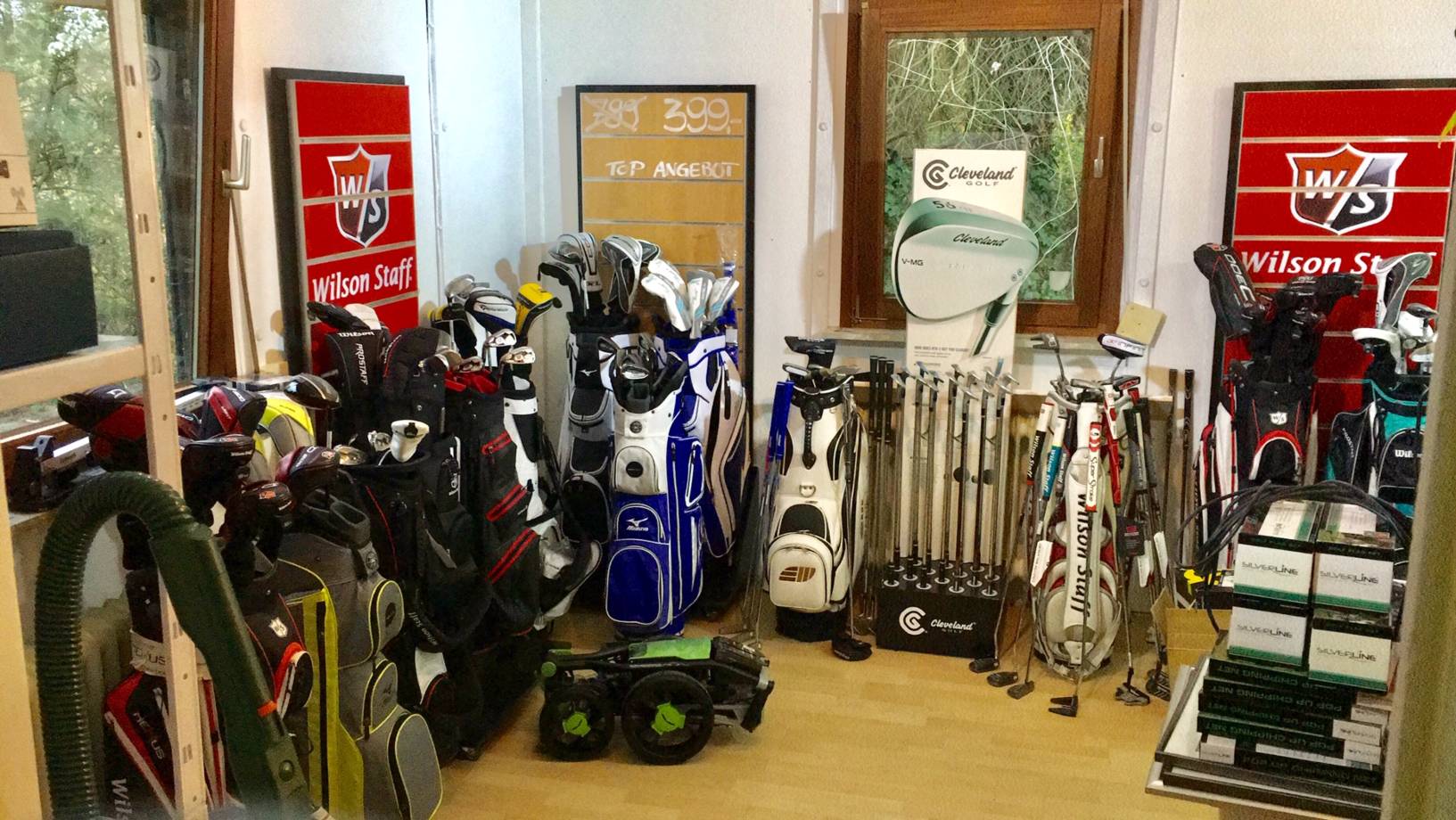 Golf Equipment, GOLF SHOP, Golf Griffe, Golf Frankfurt, Golf Equipment Frankfurt, Golf Schläger, Golf Schläger Service,