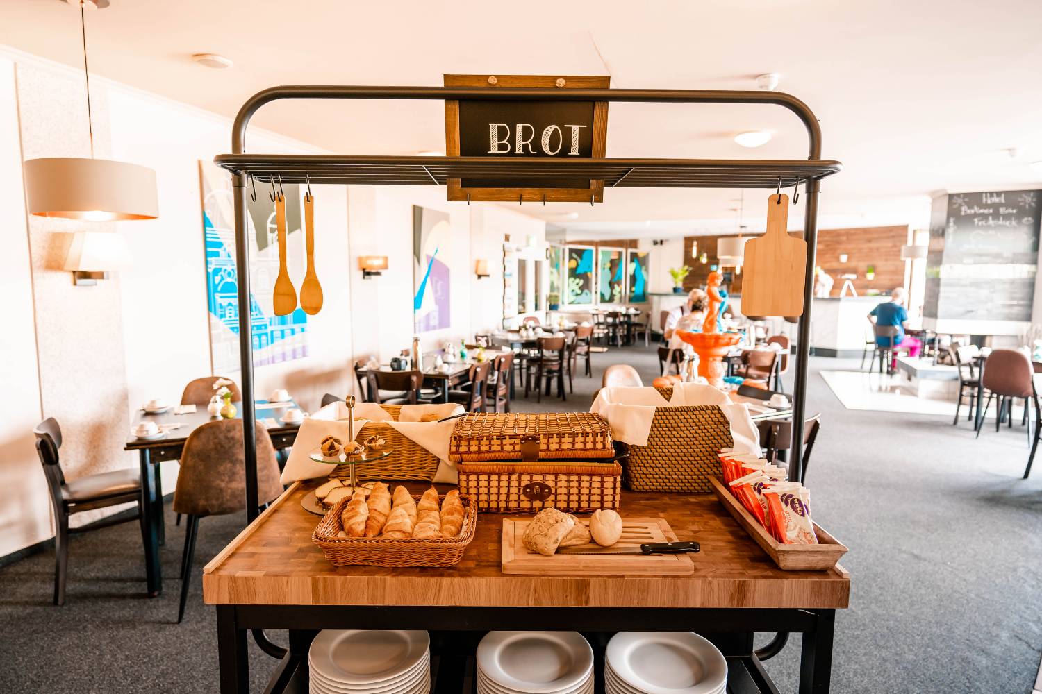 Das Hotel Berliner Bar Gmbh In Berlin Food Beverage