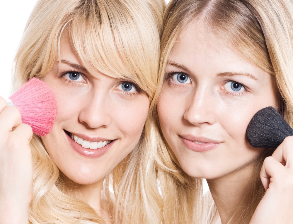 Tages Make-up oder Abend Make-up mit hochwertiger Kosmetik im Kosmetikstudio von Marion Schütt in Leck