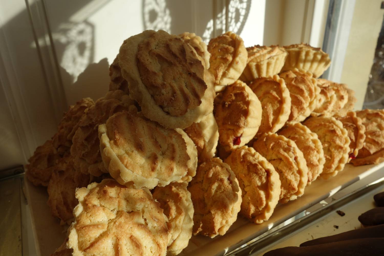 Bei unserem Bäcker in Berlin bekommen Sie leckeres Steinofenbrot.