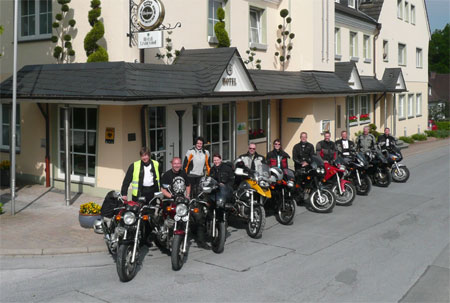 Neben dem Wandern, können Sie in Warstein auch einen Motorrad Urlaub machen.