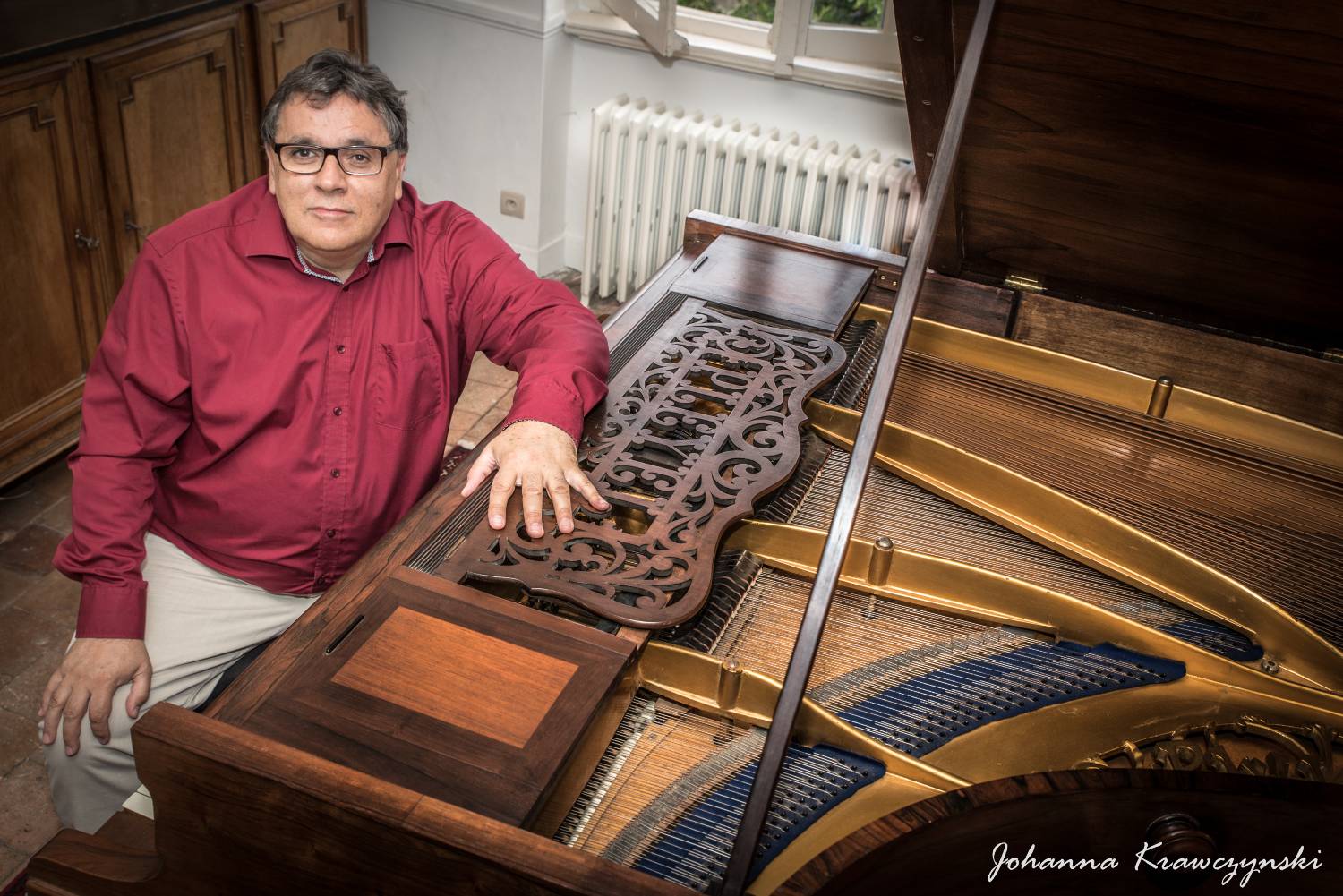Ihr Klavierlehrer in Hamburg - Klavierstudio Eric Bhattacharya