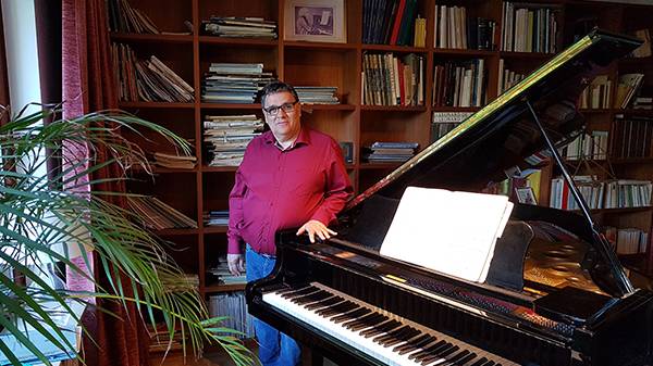 Klavierunterricht in Hamburg-Sasel für Jung und Alt - Klavierstudio Eric Bhattacharya
