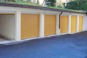 Elektrische Garagentore: Roma Rolltore in Stuttgart | Projektgalerie