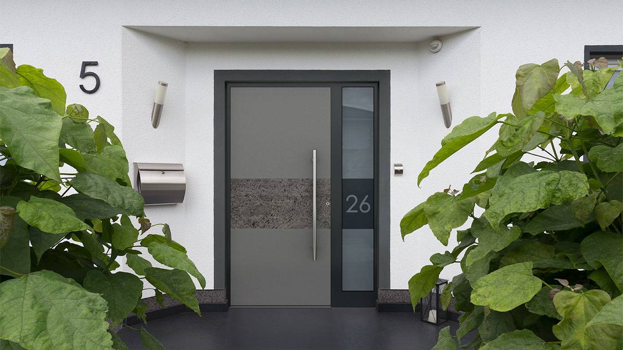 Zywietz Bauelemente Und Rollladenbau Gmbh Ihr Partner Fur Fenster Hausturen Und Rollladen In Tornesch Hausturen