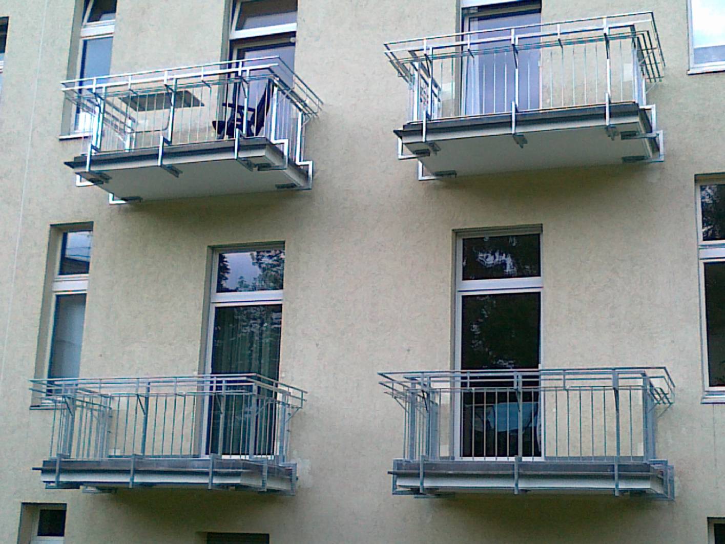 Balkonsanierung, Berlin - Lichterfelde (Hausrückseite)
