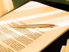 Testament Potsdam - notarielle Beratung und Vorbereitung eines Testaments ist dringend empfohlen, da das Vererben ein juristisch komplexes Thema darstellt