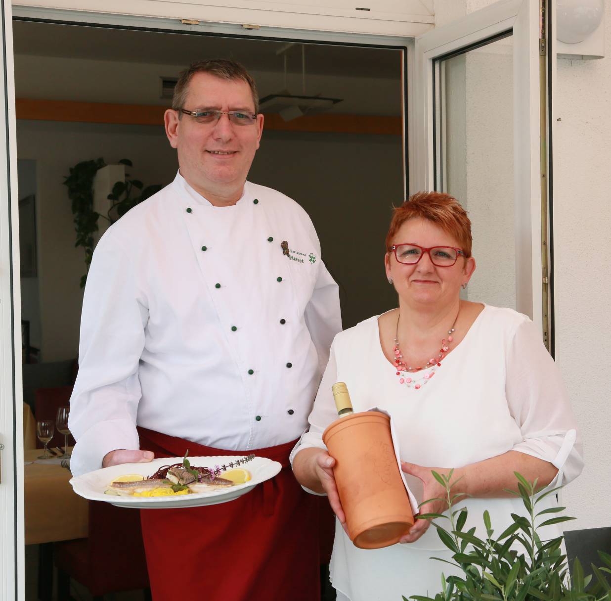 Ob Fest, Familienfeier oder Hochzeitsfeier das Team des Pierrot Restaurant in Waldkirch-Batzenhäusle unterstützt sie gern bei der Planung und Durchführung ihrer Veranstaltung