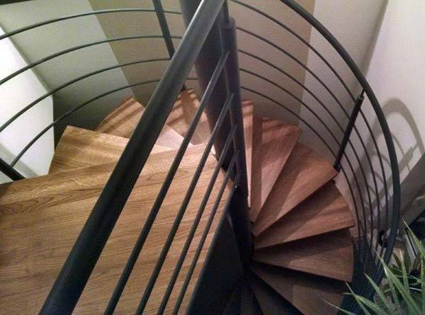 Wenn sie ein neues Edelstahlgeländer für Ihre Treppe benötigen wenden Sie sich an die Schlosserei und Metallbau Wagner GmbH in Rudolstadt