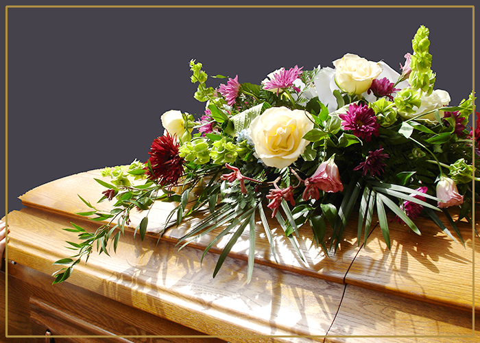 Auch in schwierigen Zeiten sind wir für Sie da. Floristik für Trauerfeiern in Köln.
