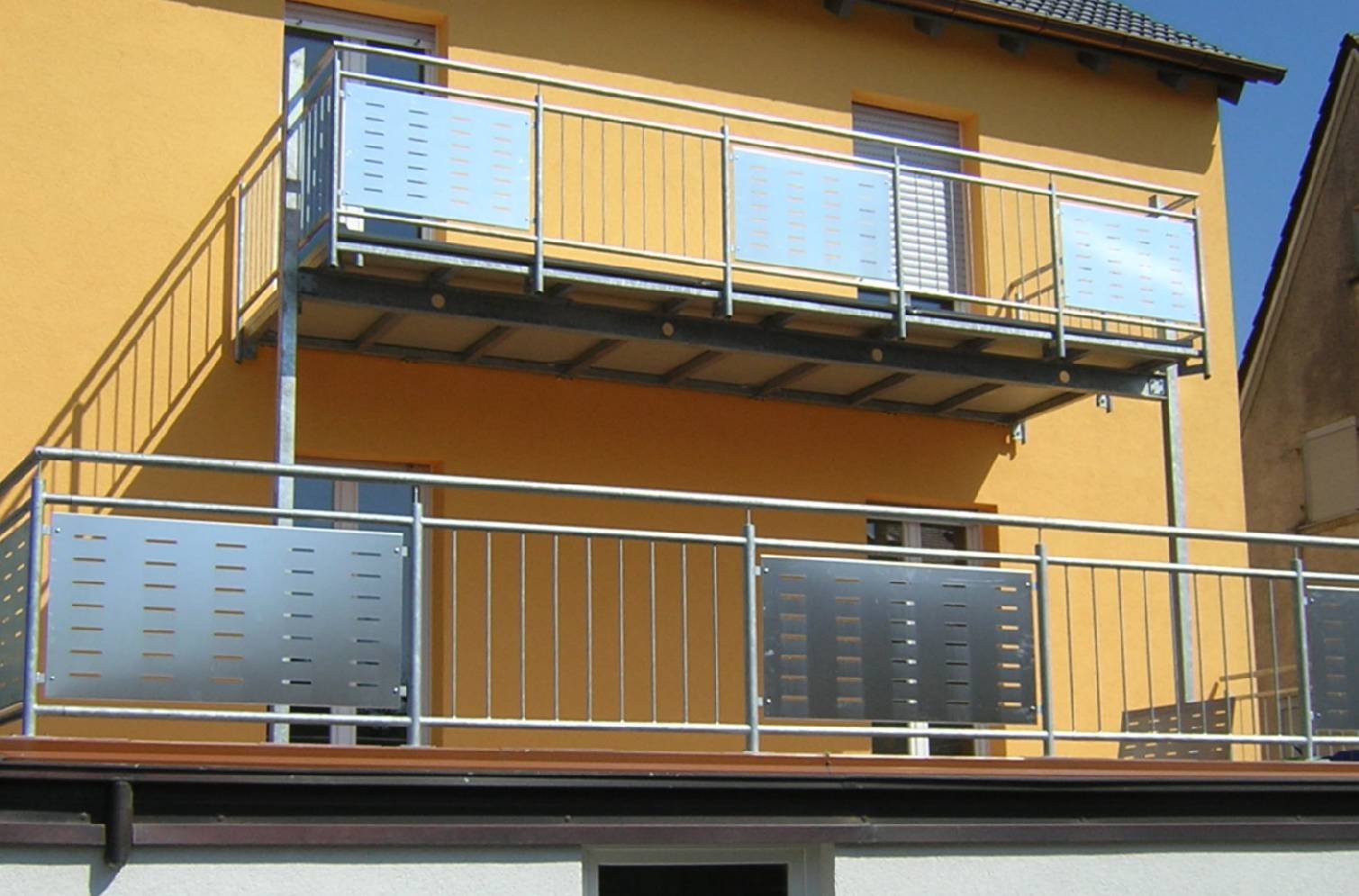 Auch für Ihren Balkon liefert Ihnen Ihr Experte für Metallbau in Rimpar das passende Geländer.