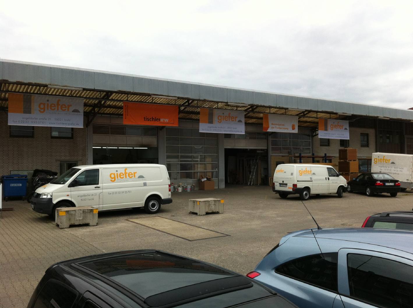 unsere neue Werkstatt in Brühl im Juni 2013