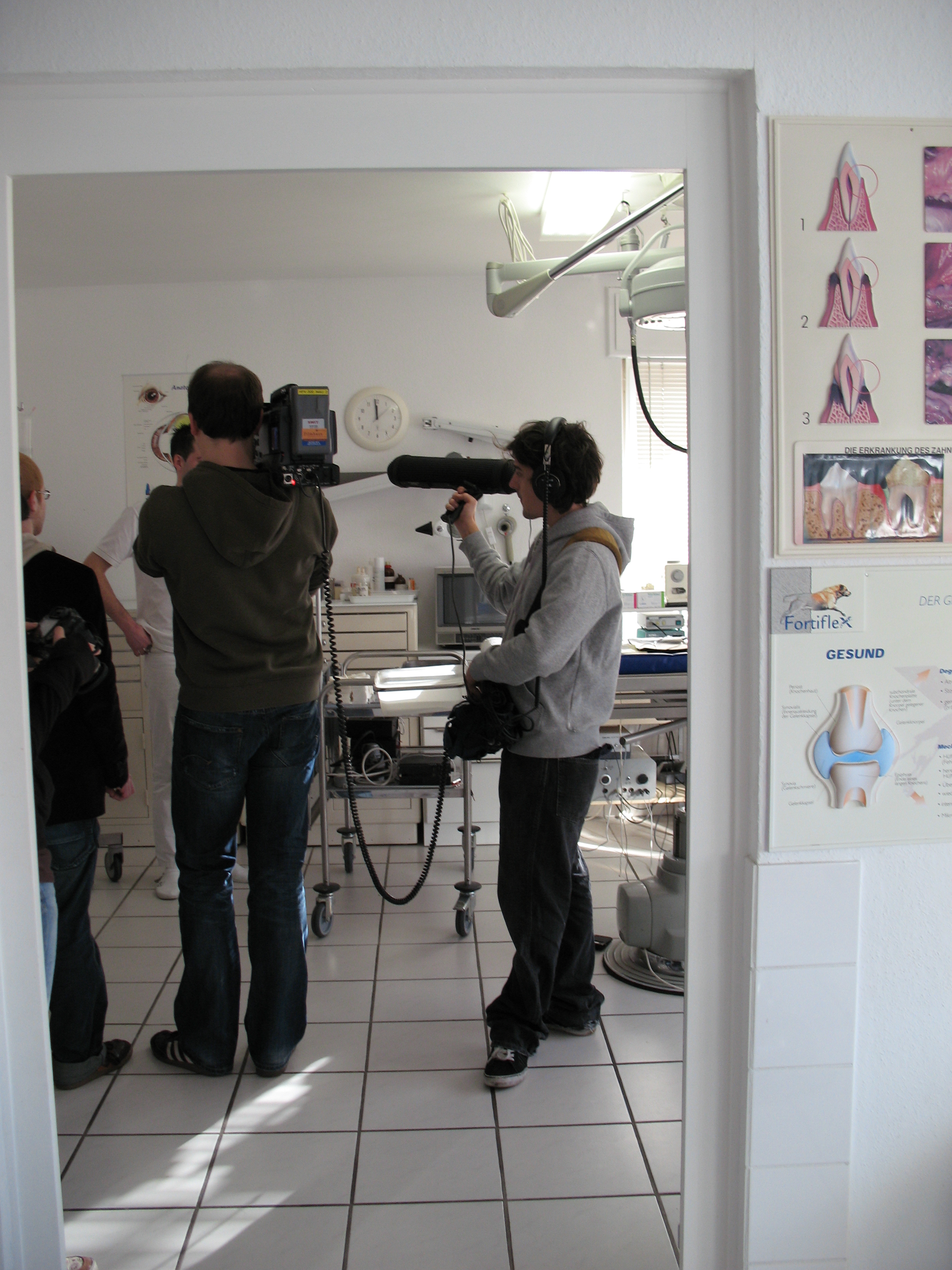 Unsere Tierarztpraxis in Detmold war wegen ihrer Vorbildlichkeit und fachlichen Kompetenz schon Gegenstand eines Fernsehbeitrages des WDR.