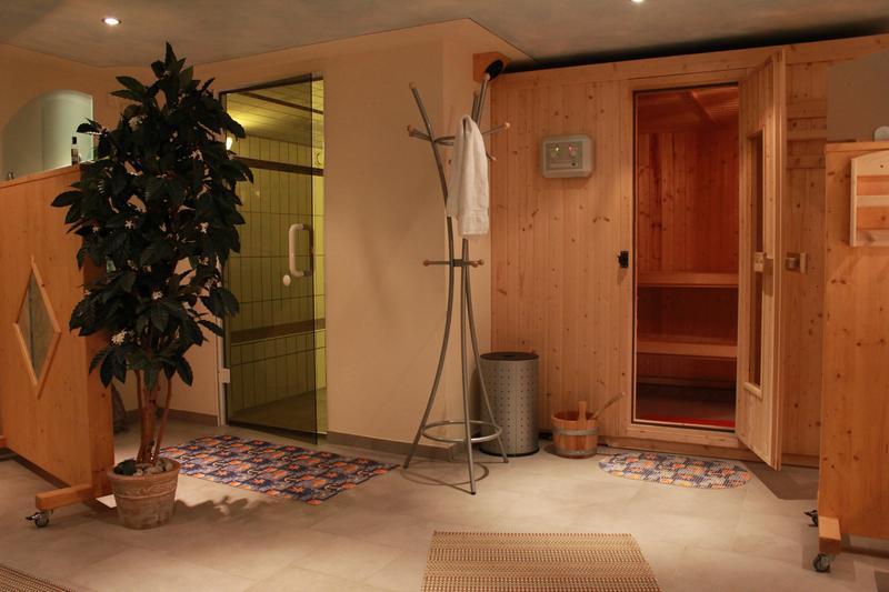 Hotel Fröhlich in Kaiserslautern offers you a Wellness area with a finnish sauna
