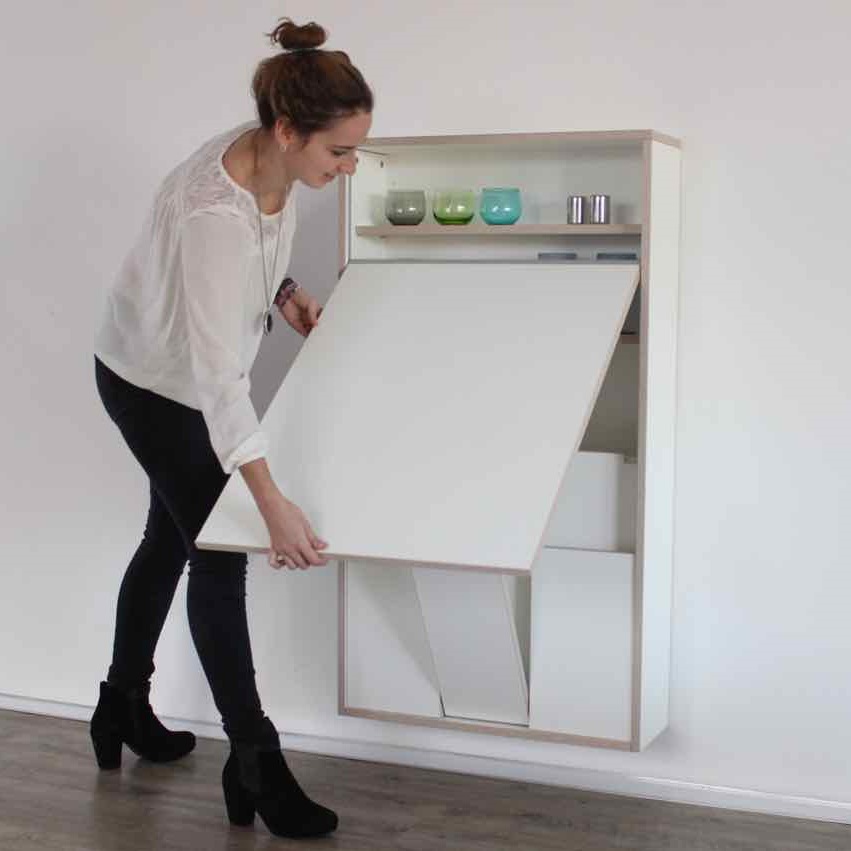 Ein vielseitig einsetzbarer Wandklapptisch - z.B. als Schreibtisch, Sekretär oder Küchentisch