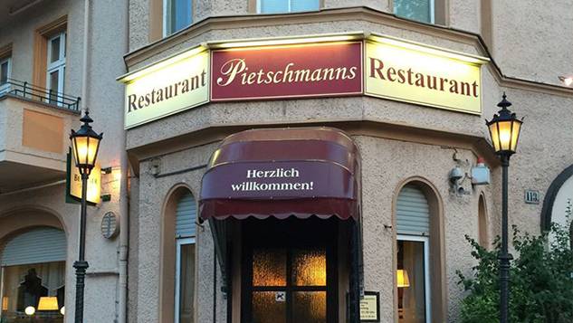 Kommen Sie in unserem Restaurant in Berlin vorbei und probieren Sie die Gerichte unserer Deutschen Küche.