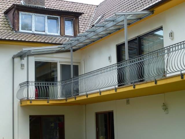 Balkon&uuml;berdachung_Friedensdorf(3) (640x480)