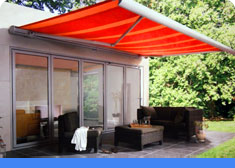 Wir sind Ihre Experten für Markisen, Rollladen, Jalousien und Terrassendächer in Aachen und Umgebung. Daher gewährleisten unsere Produkte optimalen Sonnenschutz.