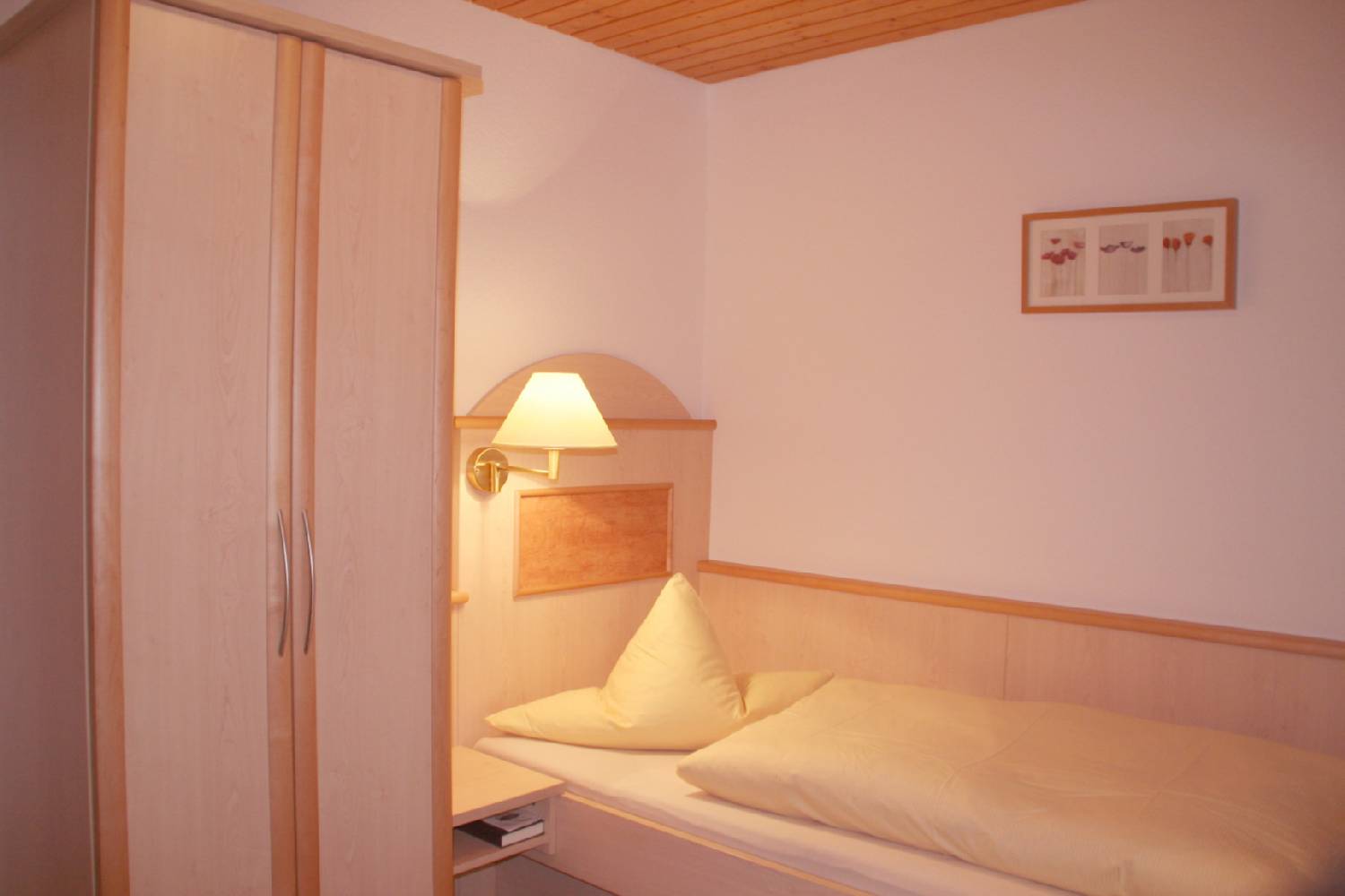 Ein Einzelzimmer f&uuml;r den Urlaub im Schwarzwald? Auch das bekommen Sie in unserem Gasthaus.